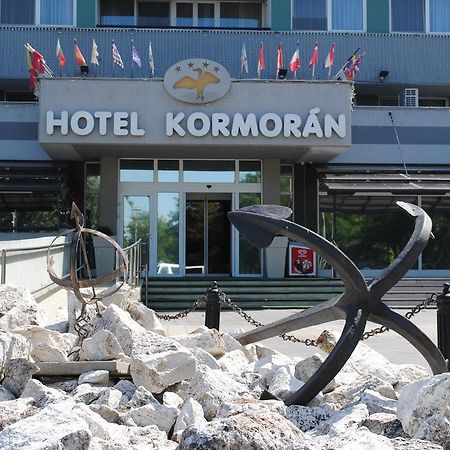 Hotel Kormoran Samorin Luaran gambar